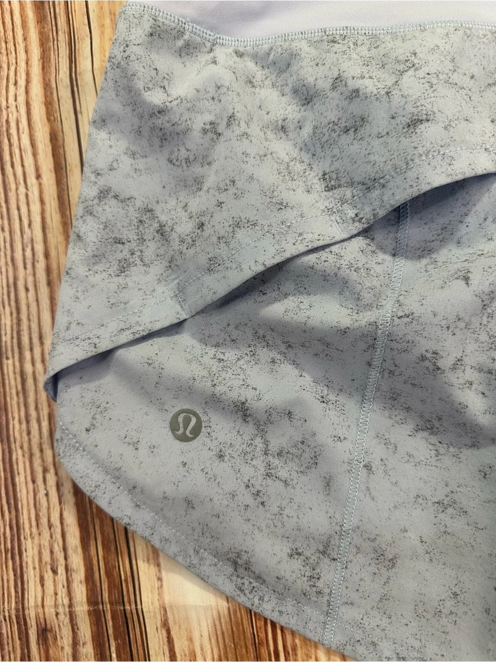 LULULEMON SPEED UP MR MID RISE LINED SHORT Size  6 GRAVEL DUST PASTEL BLUE - Picture 6 of 14